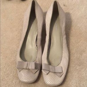 Enzo Angiolini tan shoes